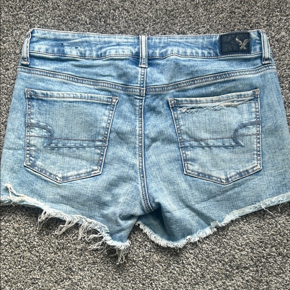 American Eagle Outfitters Light Blue Distressed Jean Shorts - Picture 2 of 3